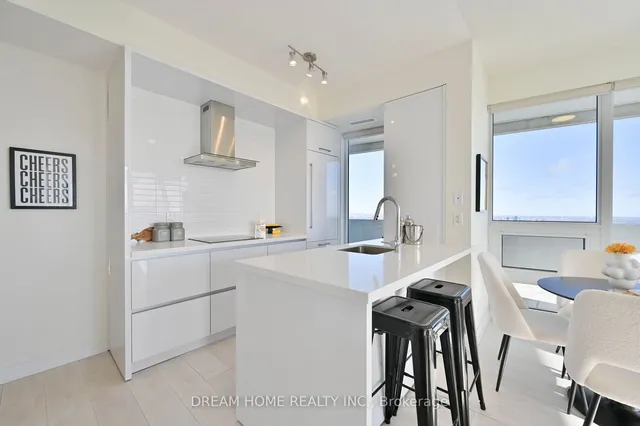 Additional image 9 of 2221 Yonge St Unit 5303