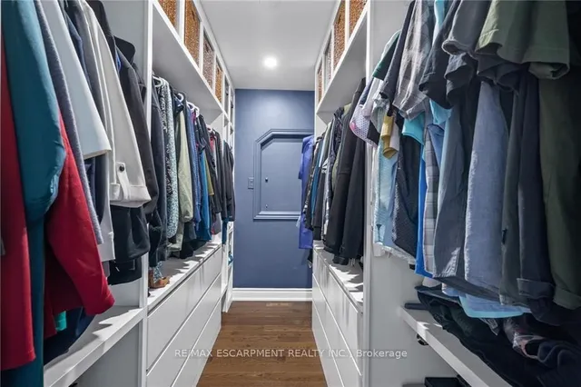 Additional image 24 of 8 Orr Cres