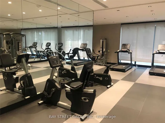 Additional image 11 of 609 Avenue Rd Unit 805