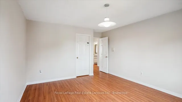 Additional image 22 of 524 Chillingham Cres