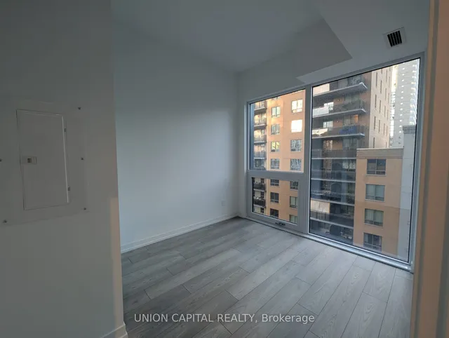 Additional image 4 of 82 Dalhousie St Unit 1001