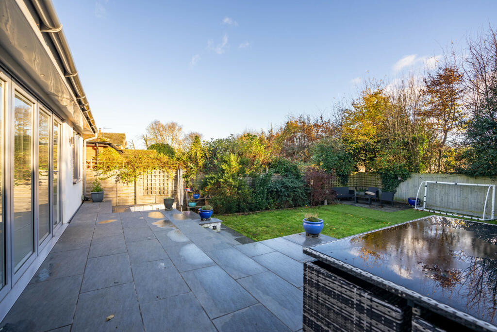 Additional image 20 of Cavan Road, Redbourn, St. Albans, Hertfordshire, AL3