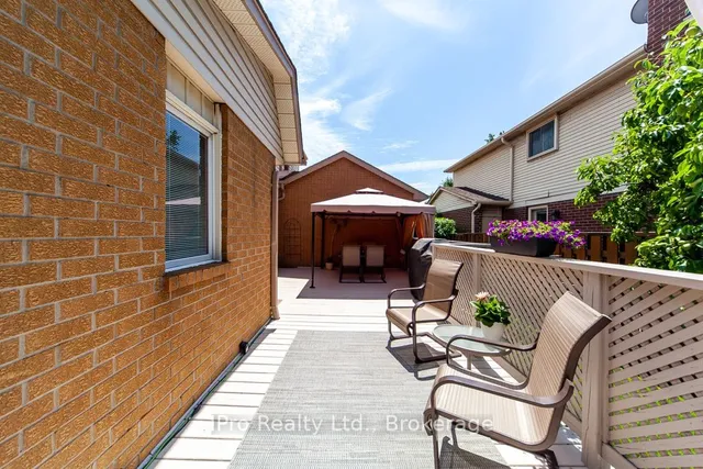 Additional image 39 of 847 Cedarbrae Ave