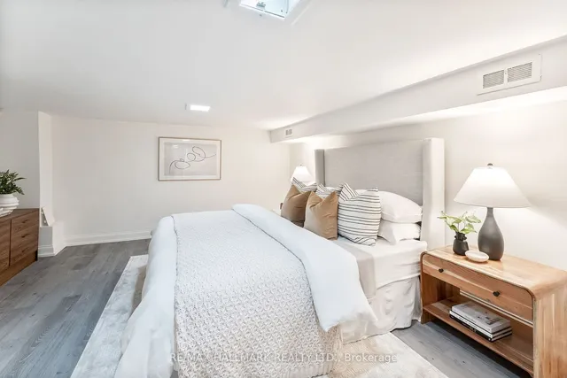 Additional image 15 of 15 Ferrier Ave