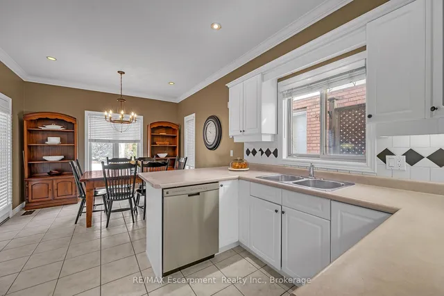 Additional image 6 of 28 Steeplechase Dr