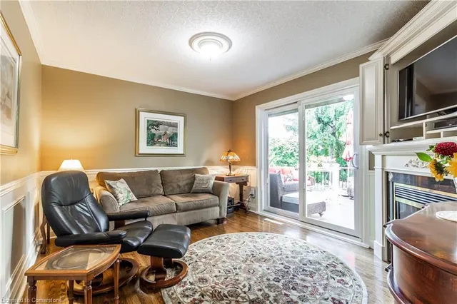 Additional image 11 of 1043 Joan Dr