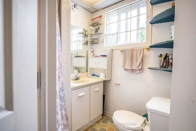 Additional image 21 of 48 Tidworth Sq