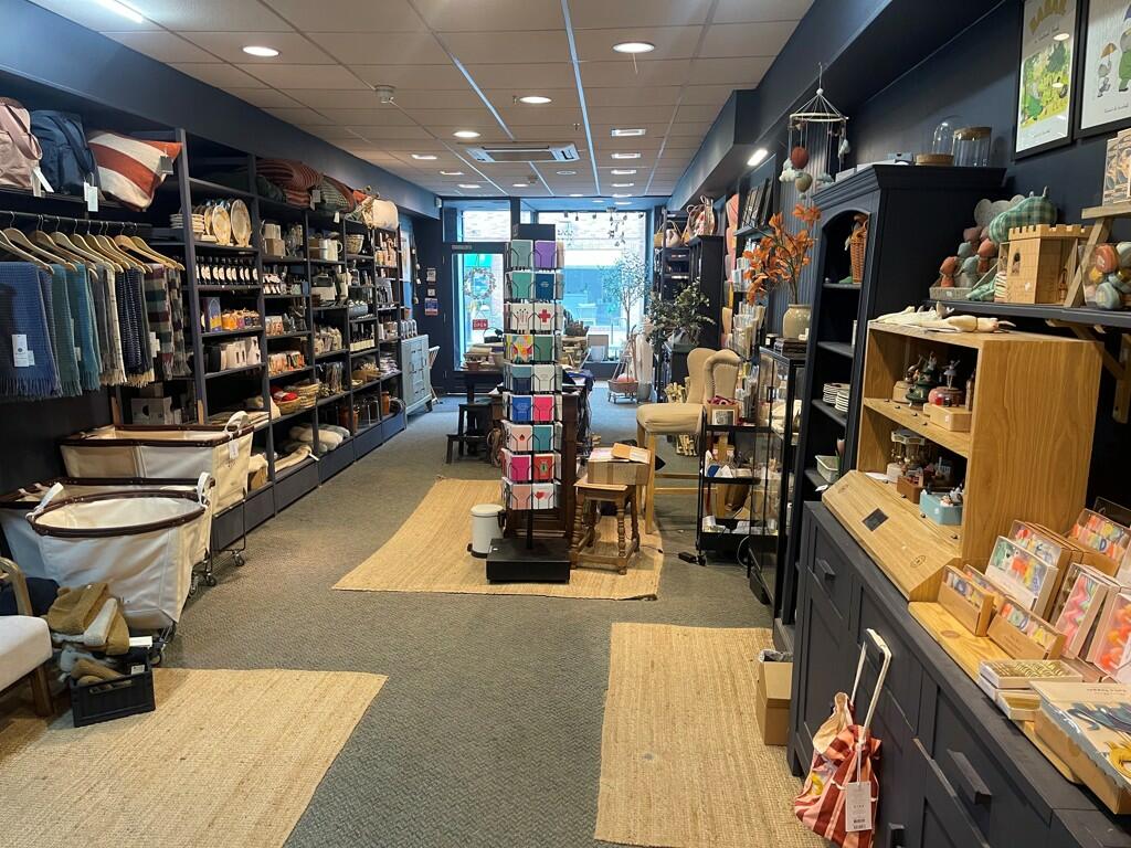 Additional image 4 of Unit 2, 1 Market Place, Warminster, BA12 9AY