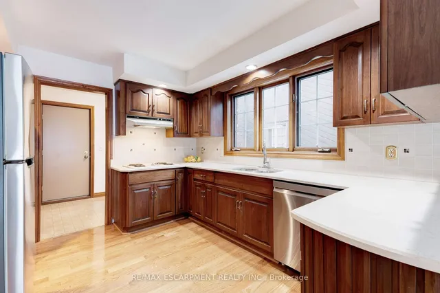 Additional image 14 of 77 Watson's Lane