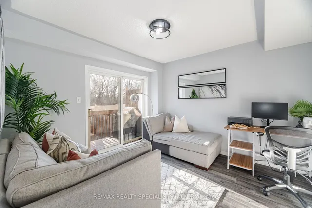 Additional image 28 of 14 Bernard Ave