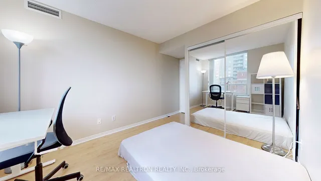 Additional image 21 of 35 Empress Ave Unit 507