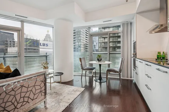 Additional image 5 of 14 York St Unit 3511