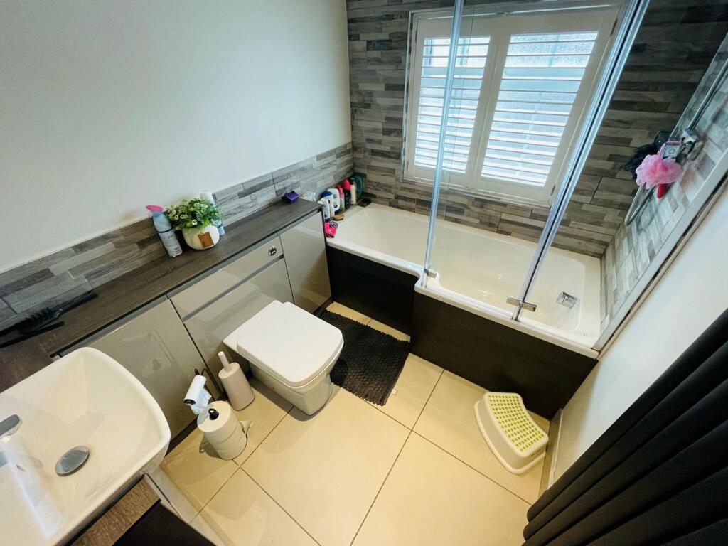 Additional image 20 of Jubilee Avenue, West Bromwich, B71