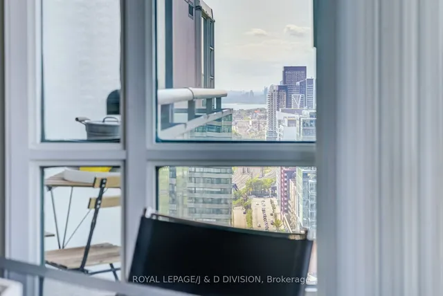 Additional image 9 of 397 Front St Unit 3606