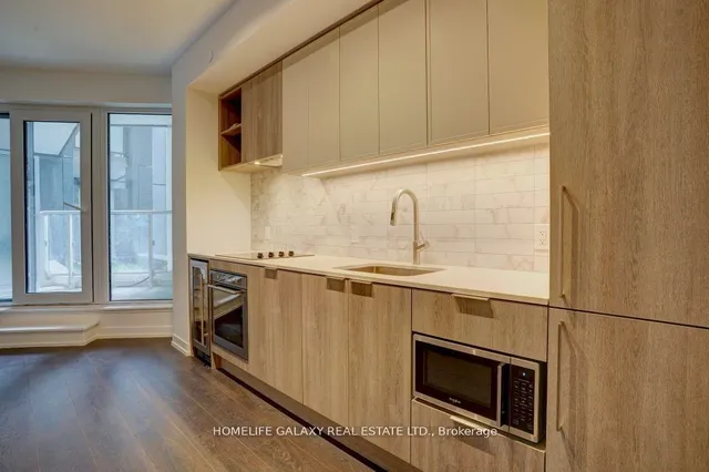 Additional image 11 of 2020 Bathurst St Unit 307