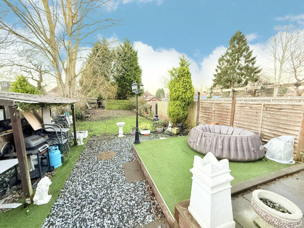 Additional image 19 of Hazeloak Road, Shirley