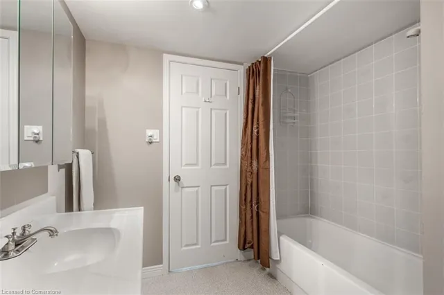 Additional image 30 of 2326 Redfern Rd