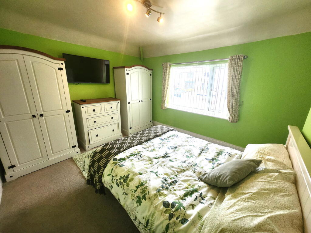 Additional image 7 of Park Avenue, Rowley Regis, B65 9ES