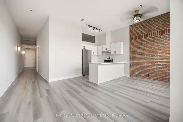 Additional image 13 of 700 King St Unit 1006