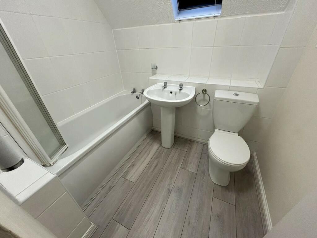 Additional image 18 of Winster Avenue, B93