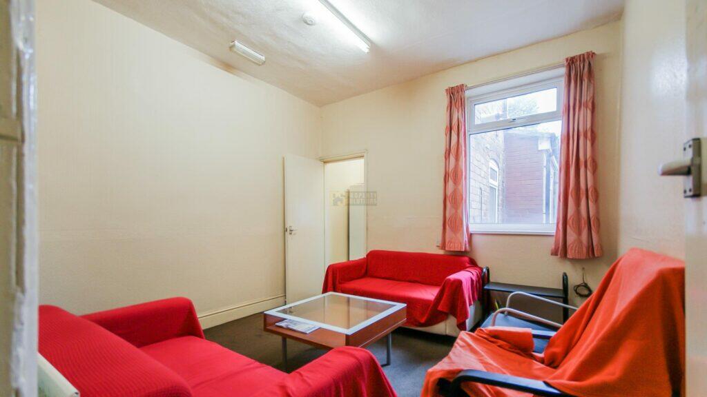 Primary image of Gleave Road, Selly Oak, Birmingham, B29 6JW