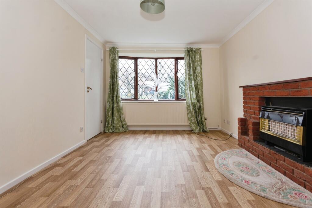 Additional image 5 of Raddlebarn Farm Drive, Birmingham