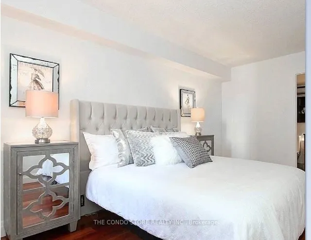 Additional image 12 of 633 Bay St Unit 708