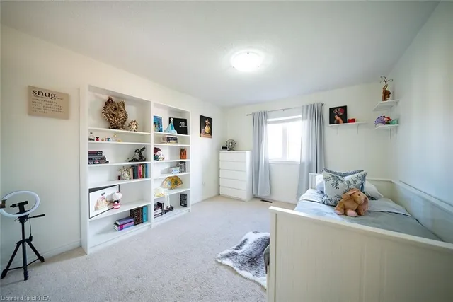 Additional image 19 of 19 Humphrey St