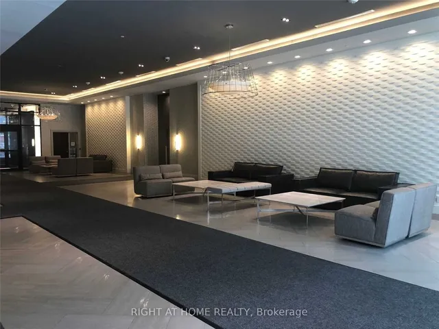 Additional image 5 of 460 Adelaide St Unit 820