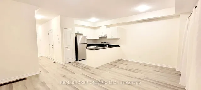 Additional image 5 of 407 East 16th St