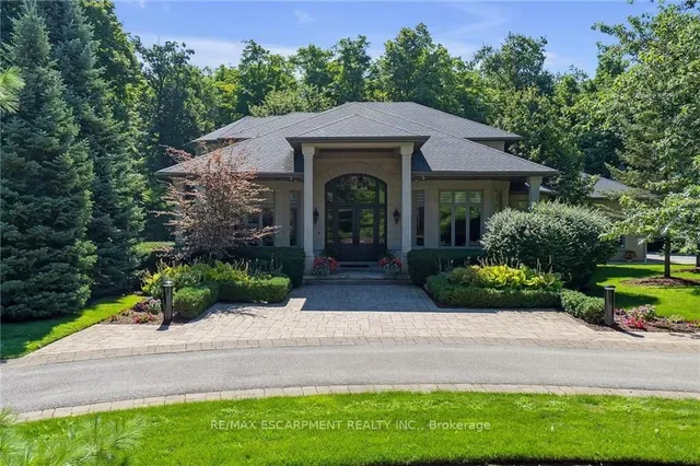 Additional image 39 of 2642 Bluffs Way