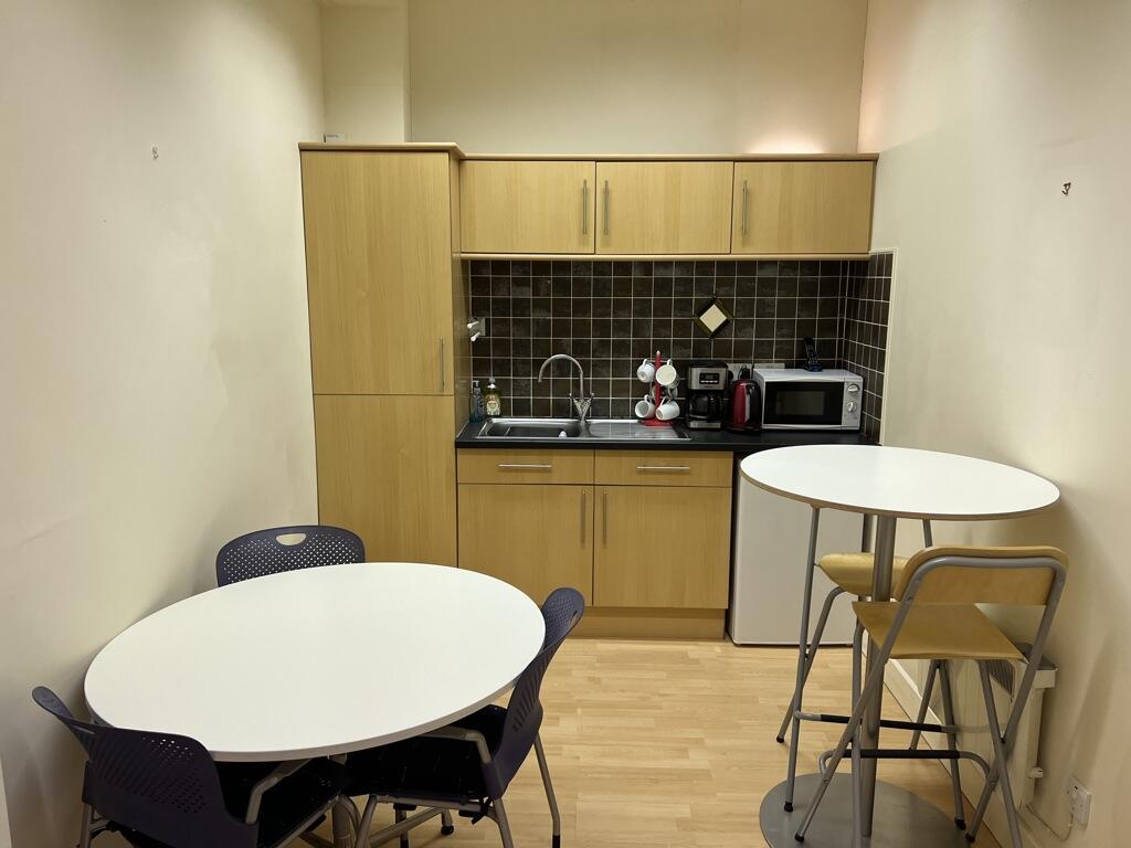 Additional image 2 of 1A Fore Street, Westbury, BA13 3AU