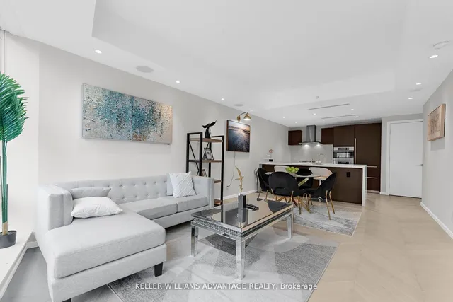 Additional image 5 of 180 University Ave Unit 2104