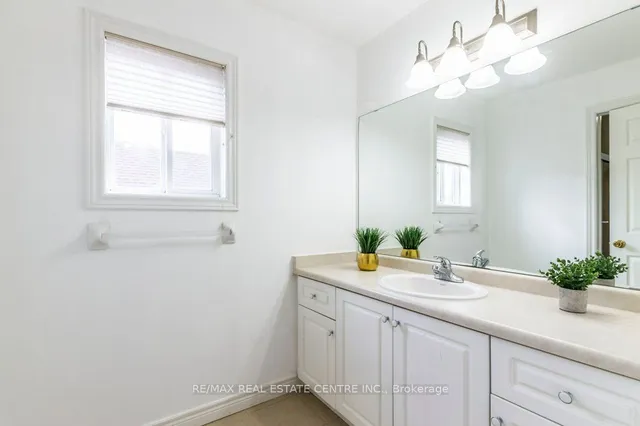 Additional image 16 of 252 Thorner Dr