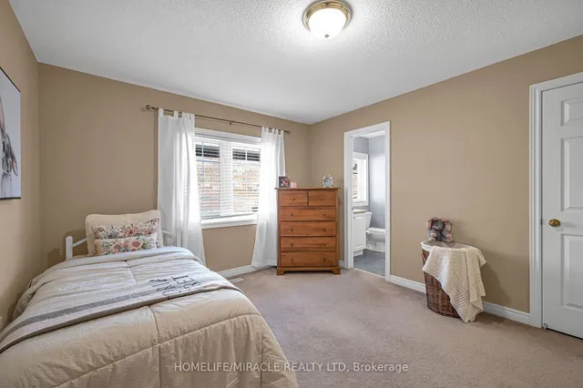 Additional image 24 of 4272 Clubview Dr