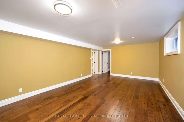 Additional image 33 of 31 Keane Ave