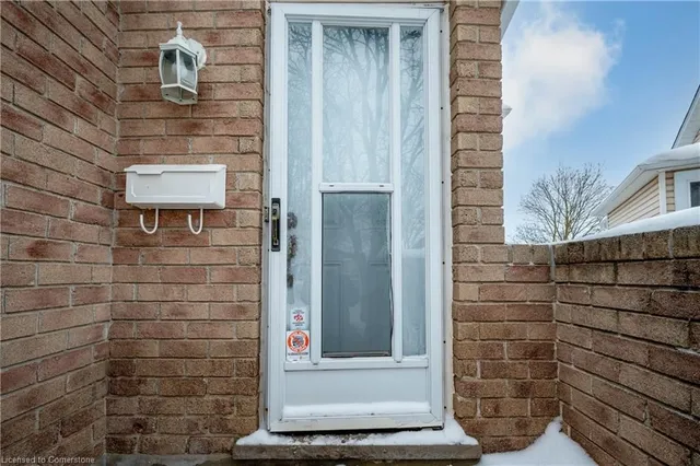 Additional image 6 of 205 Highland Cres Unit 12