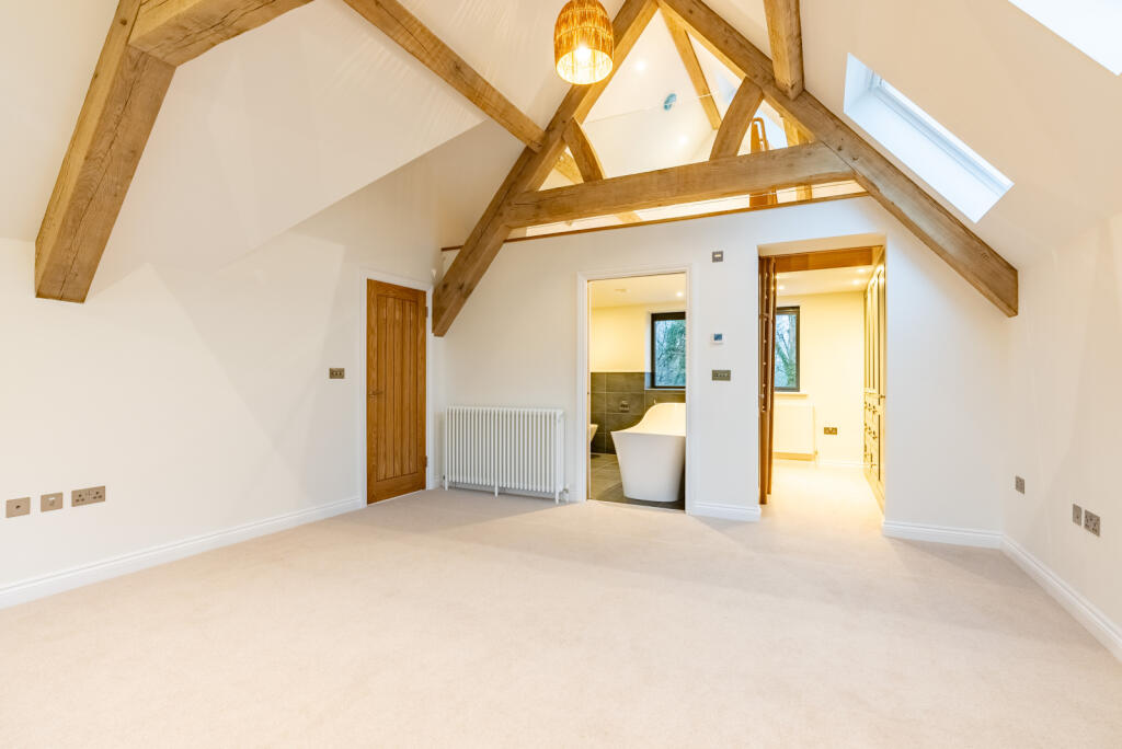 Additional image 13 of Oakridge, Drop Lane, Bricket Wood, St Albans, AL2