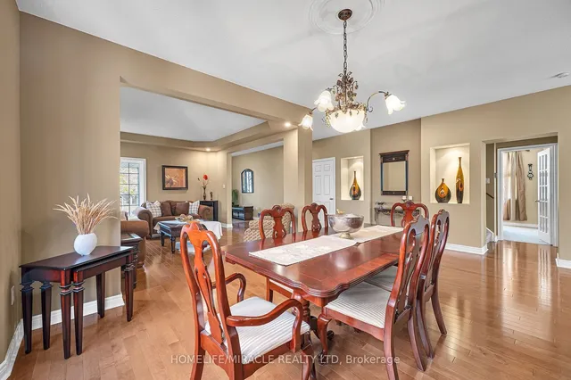 Additional image 8 of 4272 Clubview Dr