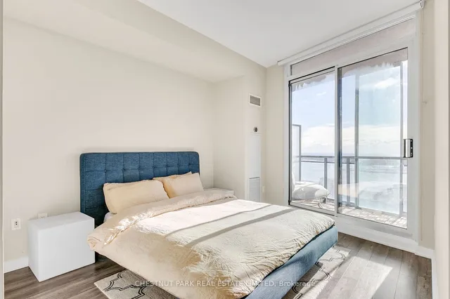 Additional image 18 of 25 Capreol Crt Unit 3010