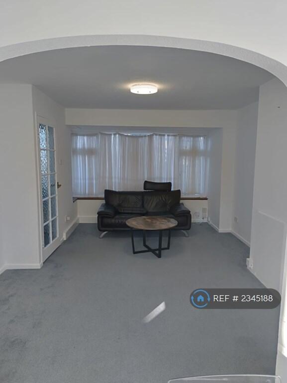 Additional image 5 of Bishops Rise, Hatfield, AL10