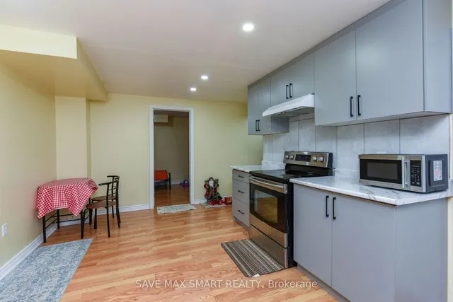 Additional image 31 of 72 Rocky Point Cres