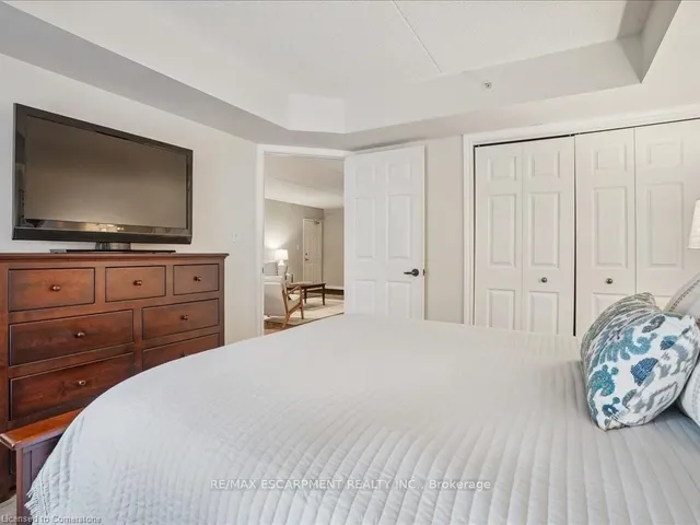 Additional image 15 of 4025 Kilmer Dr Unit 105