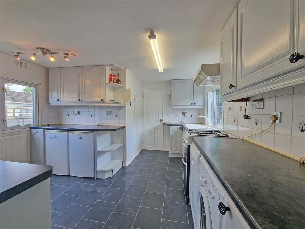 Additional image 3 of The Oaks, Wythall, Birmingham