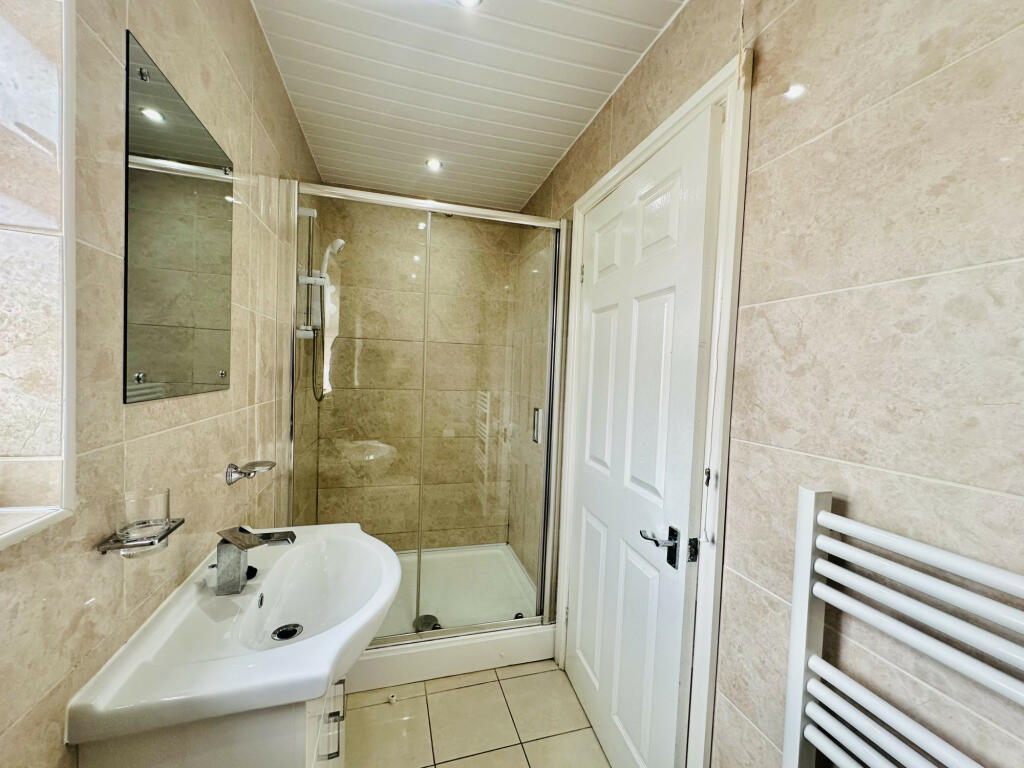 Additional image 5 of Vernon Road, Oldbury, West Midlands, B68