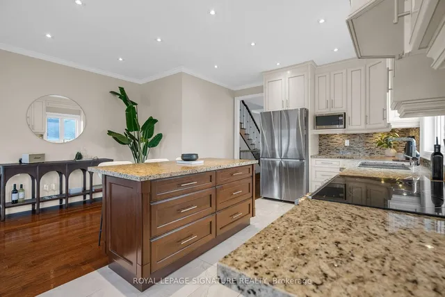 Additional image 10 of 22 Harding Ave