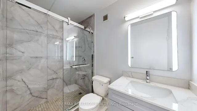 Additional image 30 of 2 Glamorgan Ave Unit 605