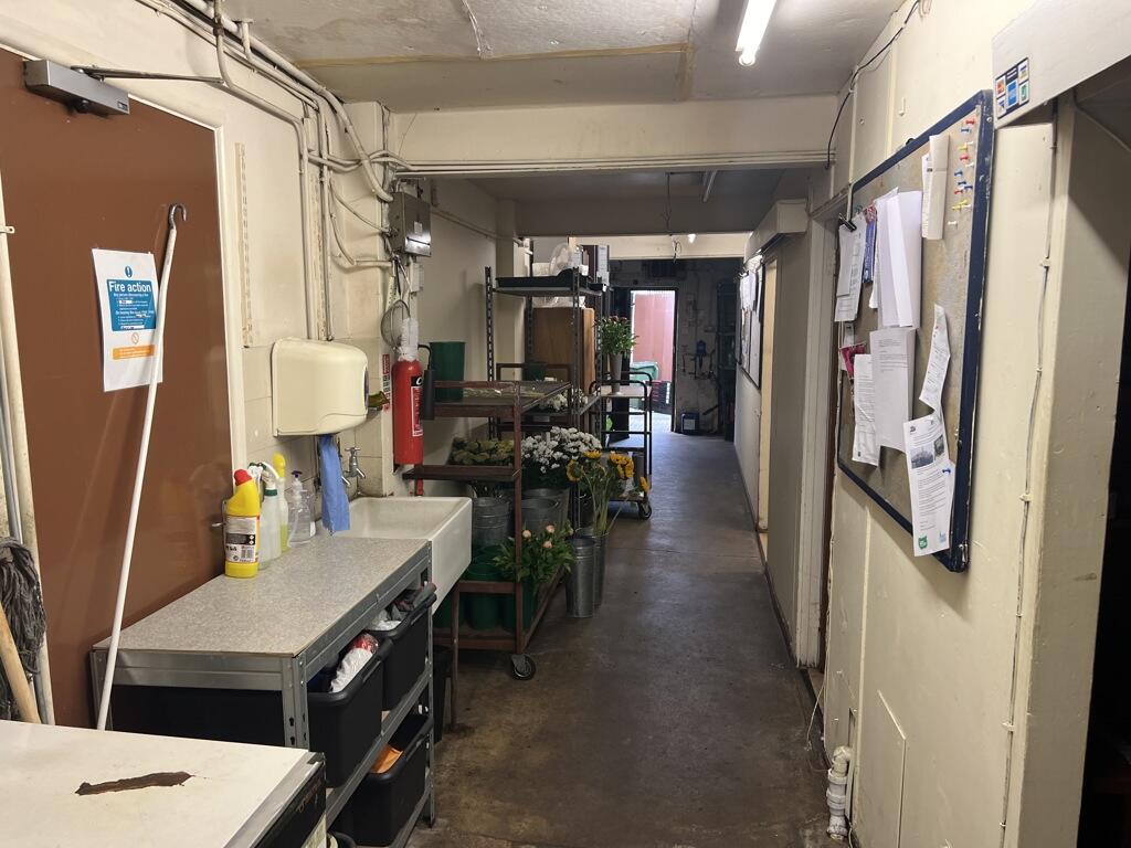 Additional image 5 of 116 High Street, Street, BA16 0EW