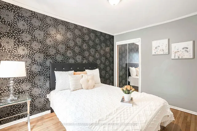 Additional image 24 of 528 UPPER WENTWORTH St