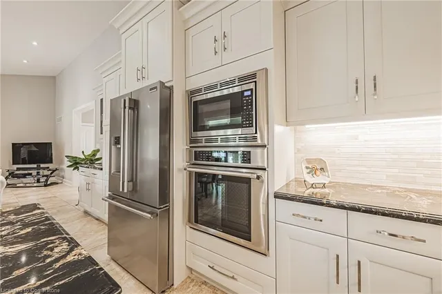 Additional image 9 of 1214 #8 Hwy